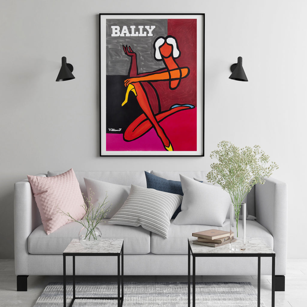 Fashion Woman Wall Art – 80cm x 120cm Black Frame Canvas